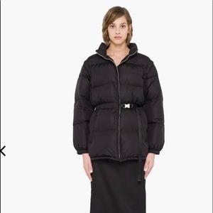 Prada Re-nylon jacket/ vest  🧥 with removable sleeves size SMALL